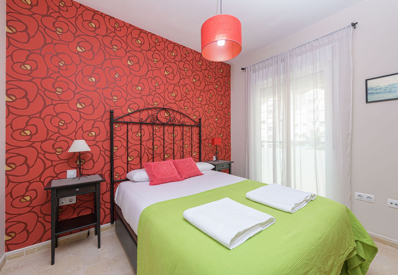 Ferienwohnung in Rincón de la Victoria - WintowinRentals 2. Strandlinie, Parkplatz, Schwimmbad
