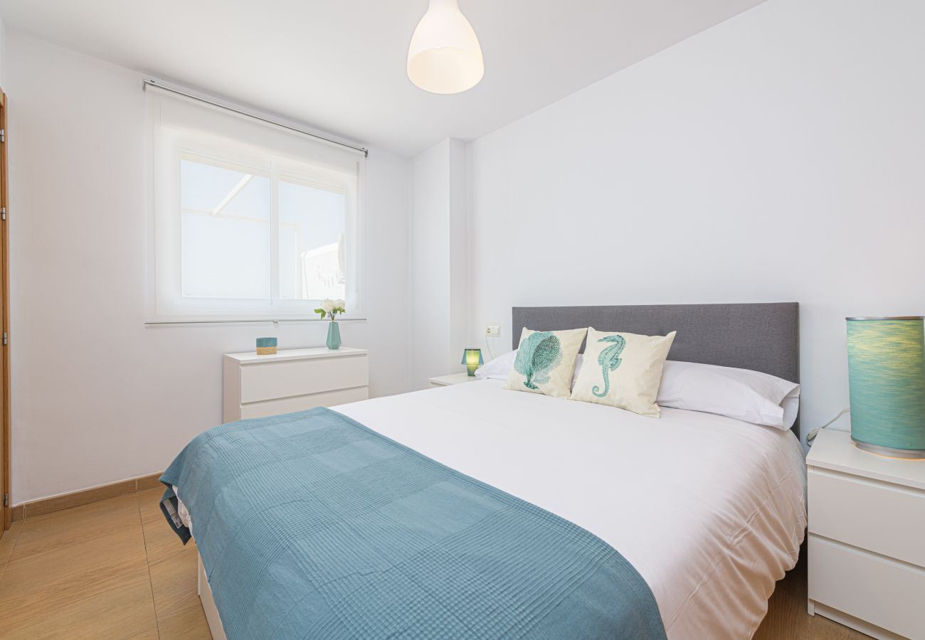 Ferienwohnung in Torre de Benagalbon - WintowinRentals Tolle Wohnung in der 1. Strandlinie