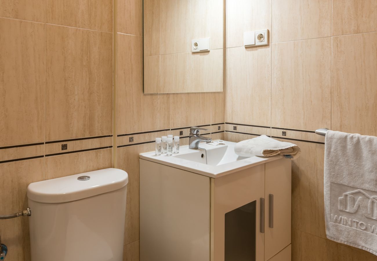 Ferienwohnung in Rincón de la Victoria - Casa Nico. Strand 4 Min. entfernt | Garage | Haustiere erlaubt | Entspannung Costa del Sol