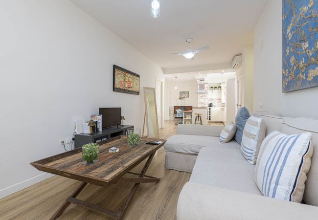Ferienwohnung in Málaga - WintowinRentals Tolle Wohnung, zentral und ruhig. Ferienwohnung in Málaga - WintowinRentals Tolle Wohnung, zentral und ruhig.