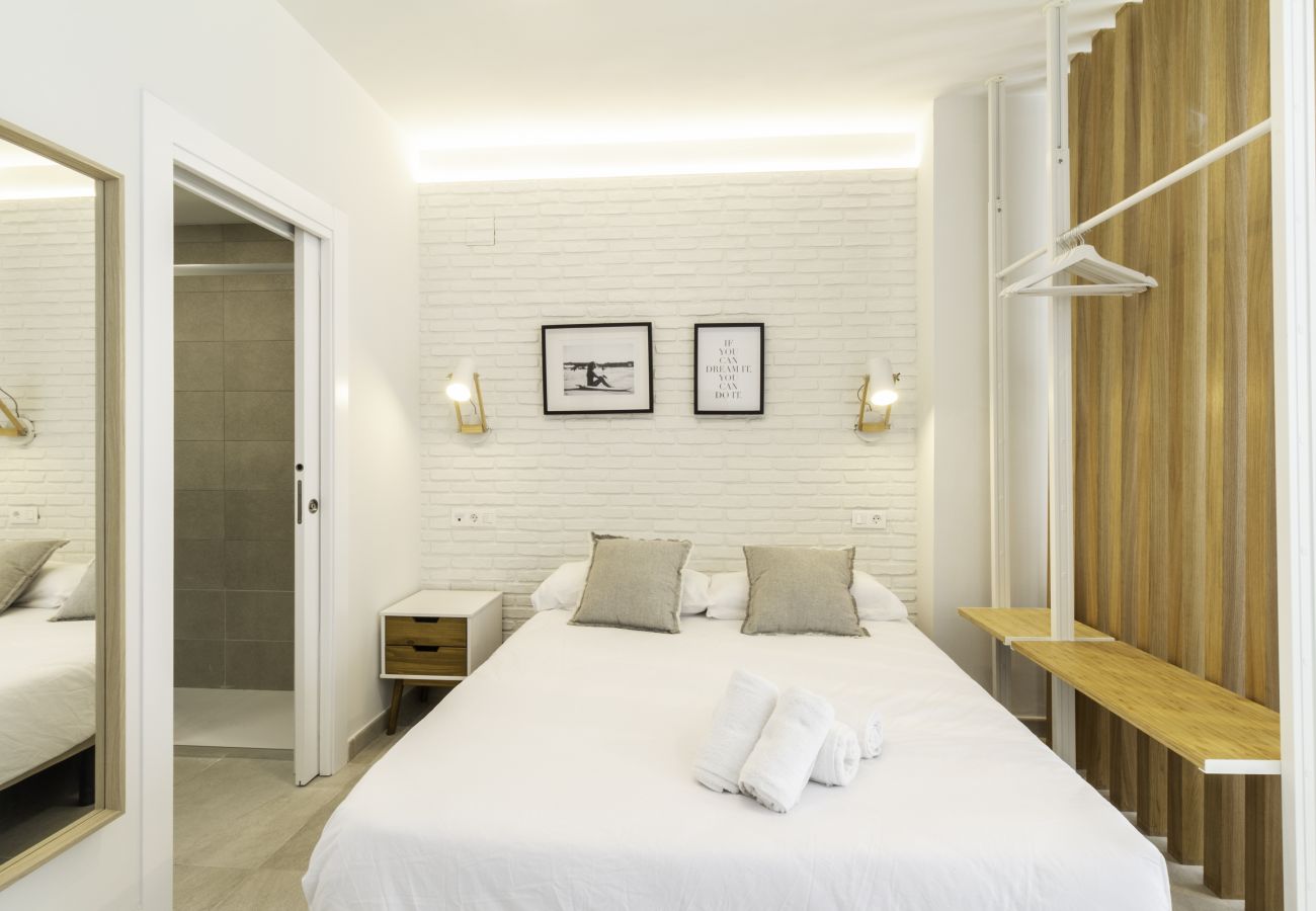 Studio in Málaga - WintowinRentals - Estudio Héroes de Sostoa 156