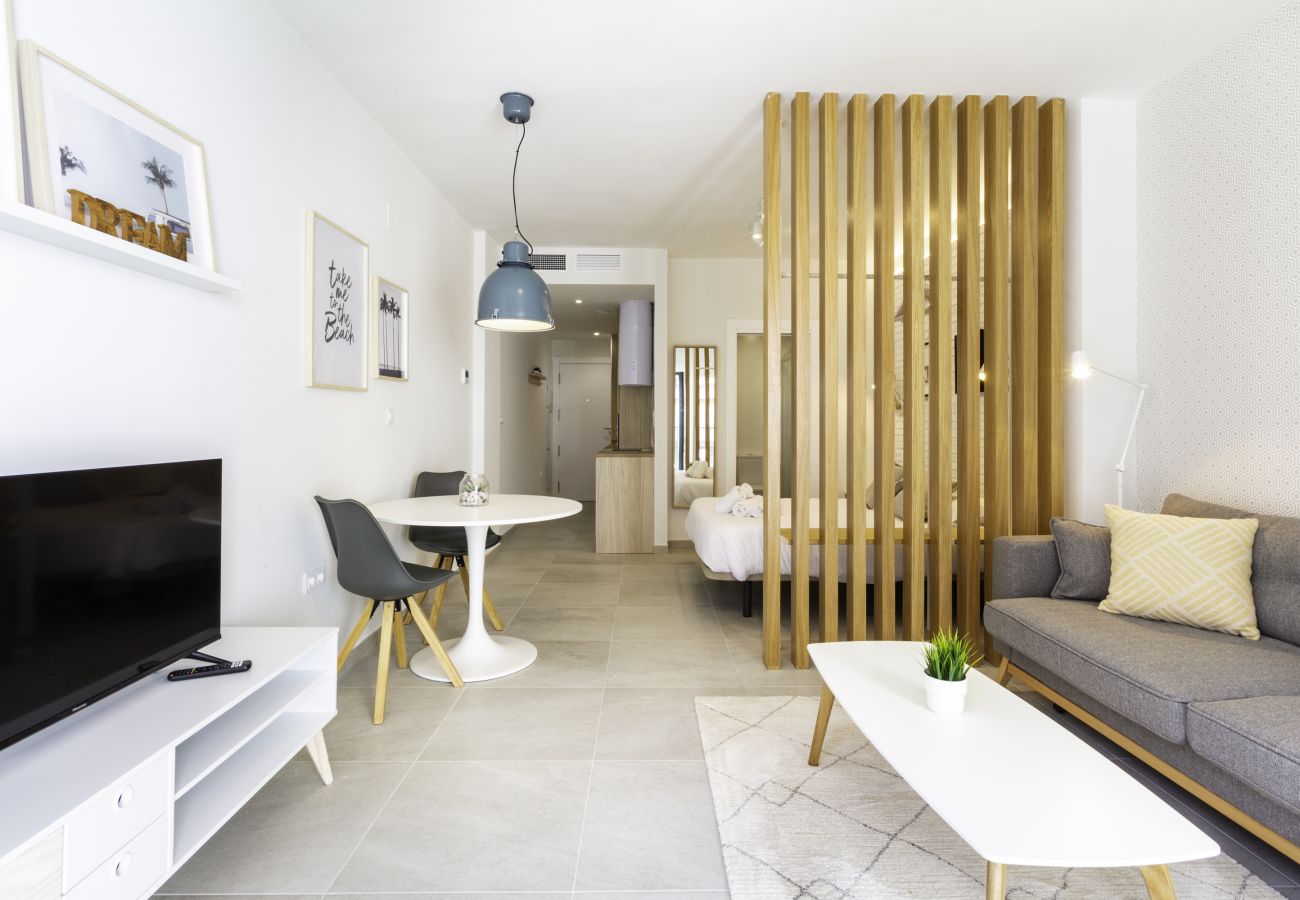 Studio in Málaga - WintowinRentals - Estudio Héroes de Sostoa 156