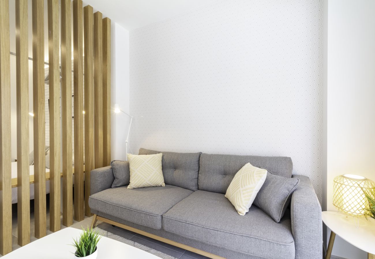 Studio in Málaga - WintowinRentals - Estudio Héroes de Sostoa 156