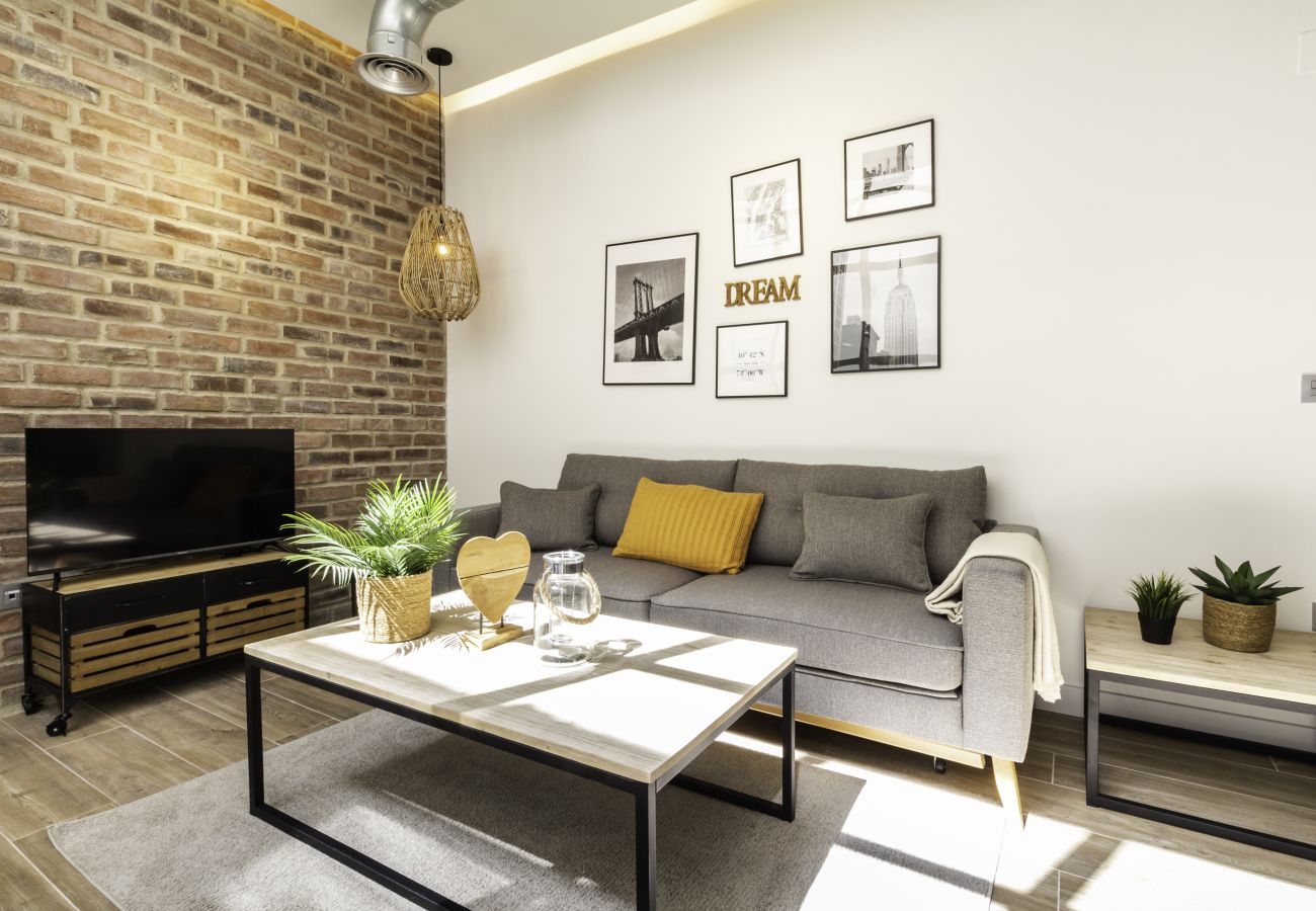 Ferienwohnung in Málaga - Huelin Suites by WintowinRentals Loft NewYork