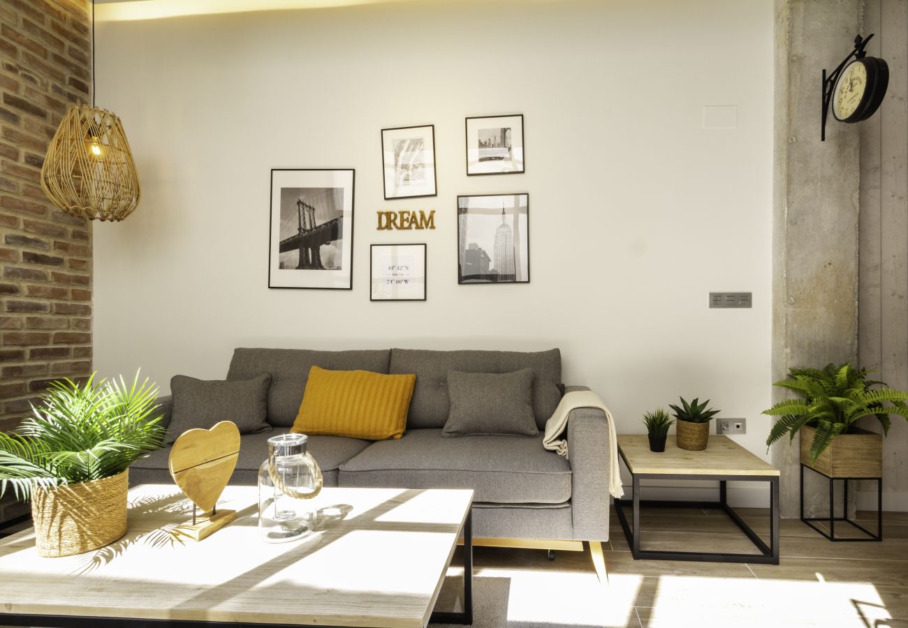 Ferienwohnung in Málaga - Huelin Suites by WintowinRentals Loft NewYork