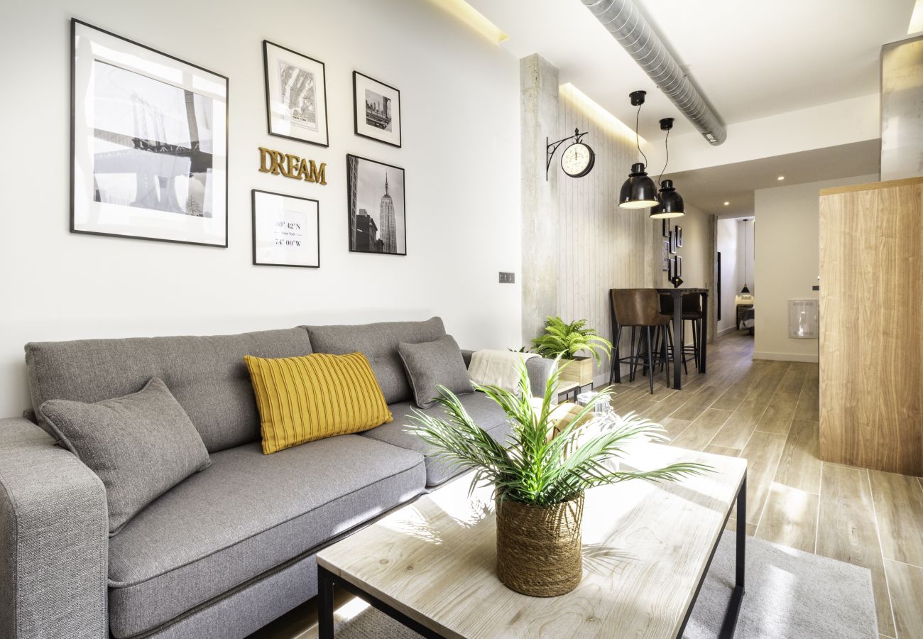 Ferienwohnung in Málaga - Huelin Suites by WintowinRentals Loft NewYork