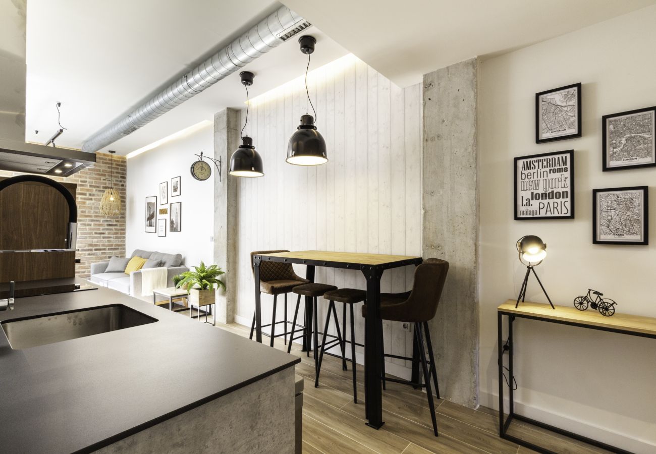 Ferienwohnung in Málaga - Huelin Suites by WintowinRentals Loft NewYork