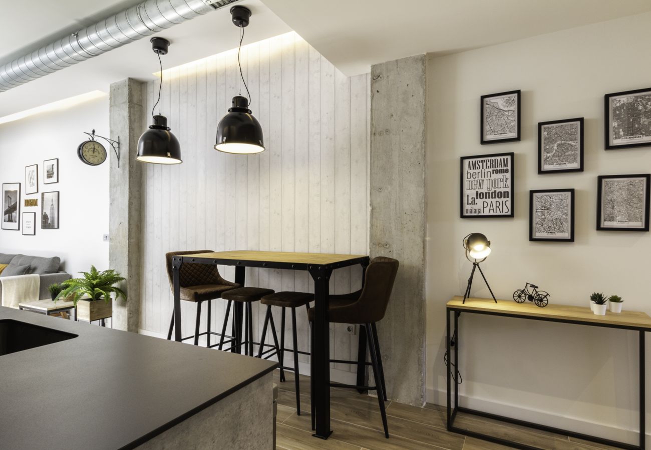 Ferienwohnung in Málaga - Huelin Suites by WintowinRentals Loft NewYork