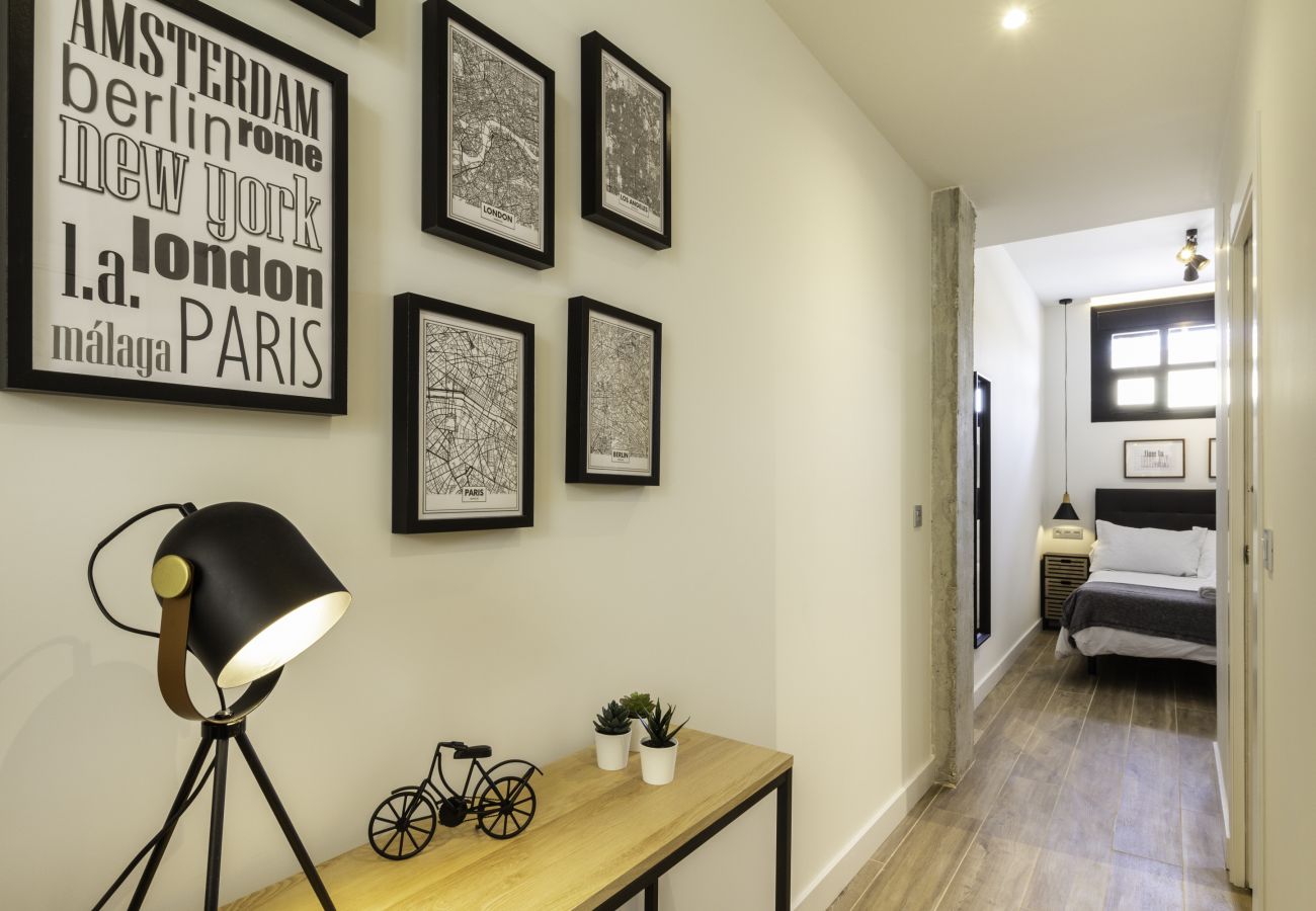 Ferienwohnung in Málaga - Huelin Suites by WintowinRentals Loft NewYork