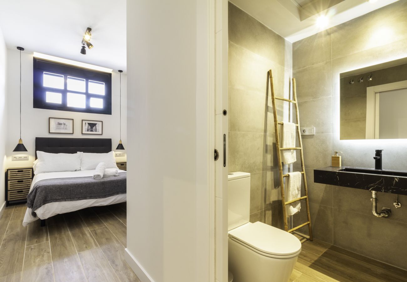 Ferienwohnung in Málaga - Huelin Suites by WintowinRentals Loft NewYork