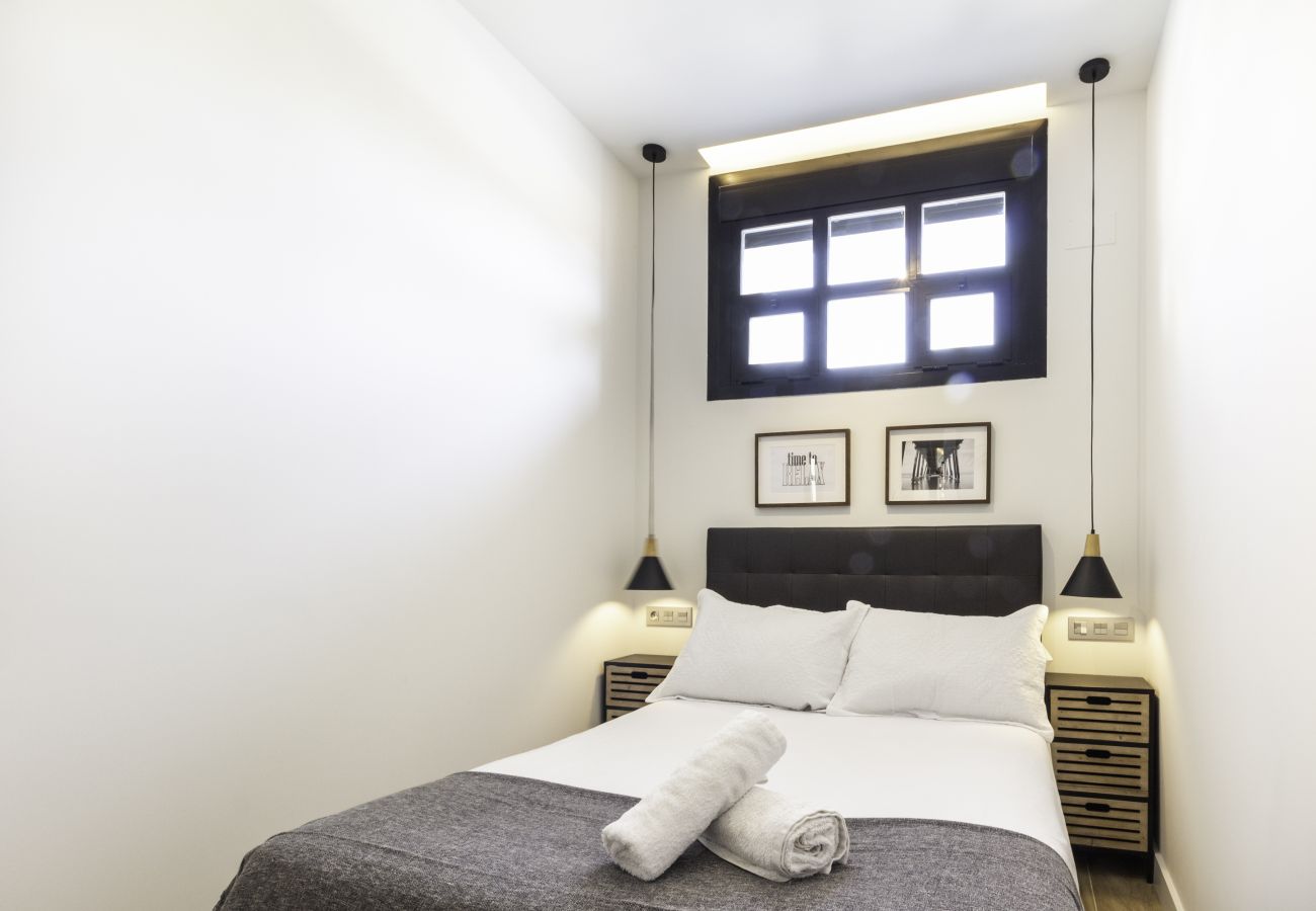 Ferienwohnung in Málaga - Huelin Suites by WintowinRentals Loft NewYork