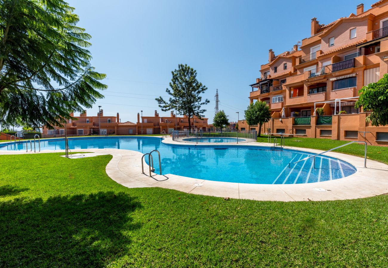 Ferienwohnung in Rincón de la Victoria - WintoWinRentals - GROSSER ATIC MIT MEERBLICK