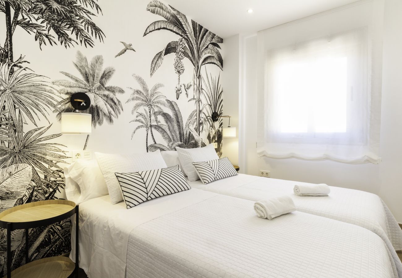 Ferienwohnung in Málaga - WintoWinRentals - Super Aussicht mit Terrasse neben dem Strand.