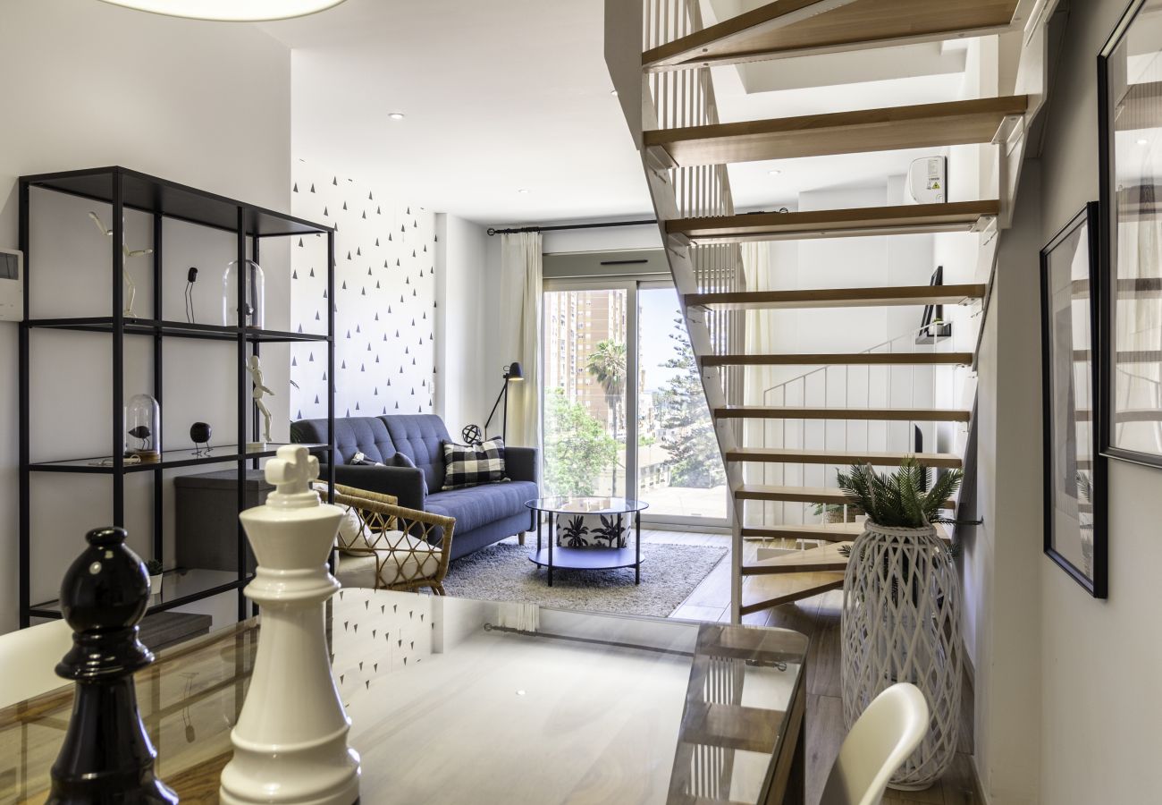 Ferienwohnung in Málaga - WintoWinRentals - Super Aussicht mit Terrasse neben dem Strand.