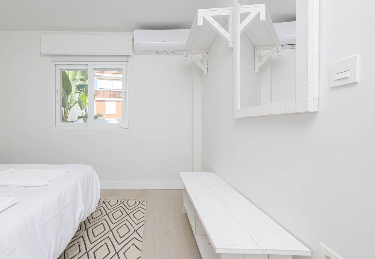 Ferienwohnung in Málaga - WintowinRentals Exklusives Penthouse in Strandnähe.