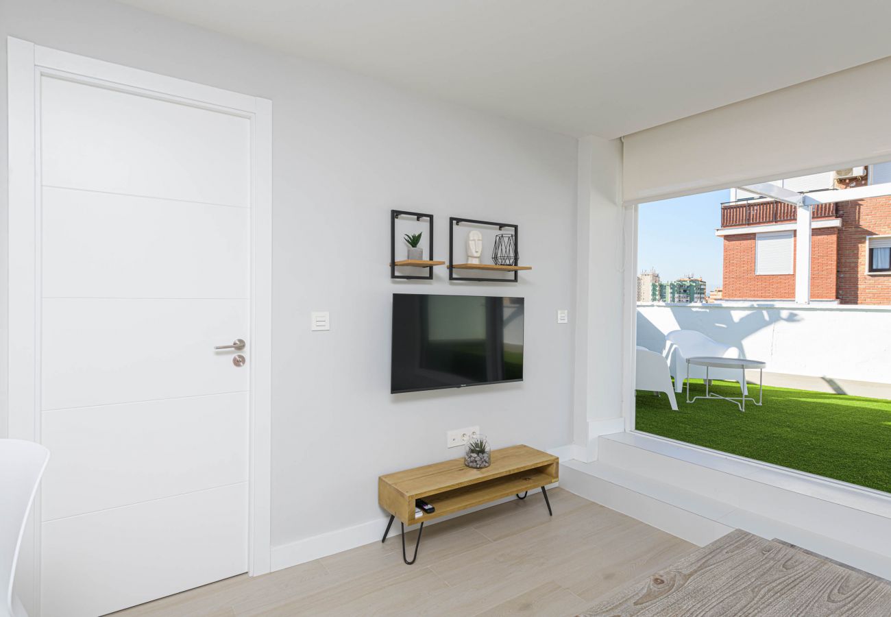 Ferienwohnung in Málaga - WintowinRentals Exklusives Penthouse in Strandnähe.