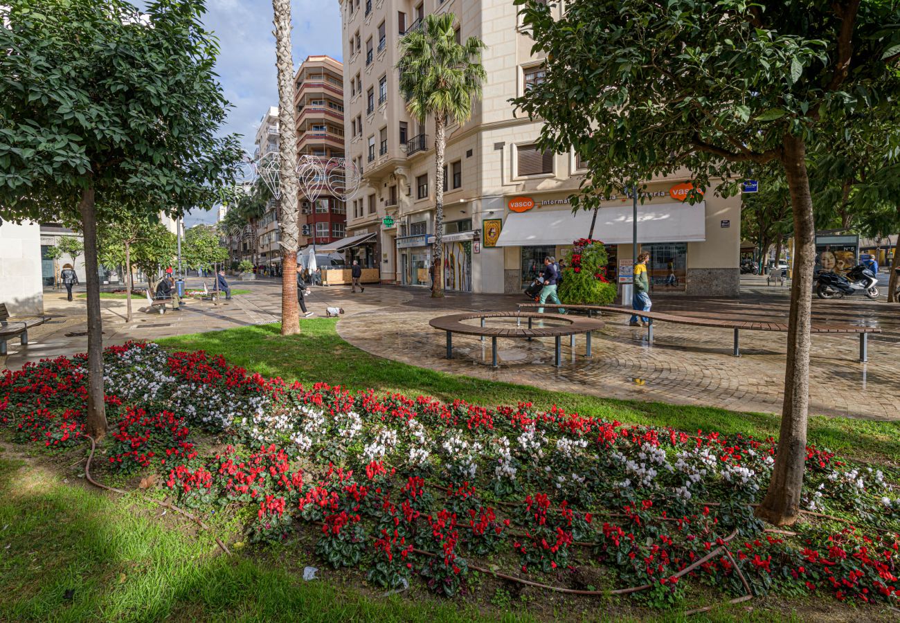 Ferienwohnung in Málaga - WintowinRentals Great Location in Soho Málaga
