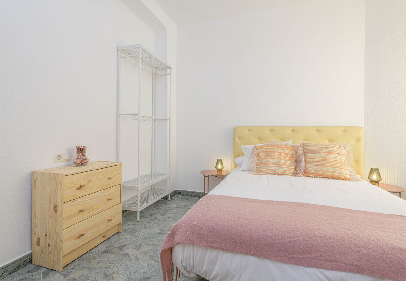 Ferienwohnung in Málaga - WintowinRentals Great Location in Soho Málaga