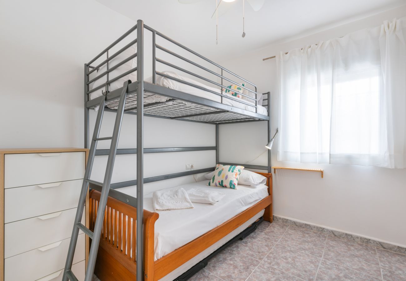 Doppelhaushälfte in Rincón de la Victoria - WintowinRentals Close to the beach, Private Terrace & Parking