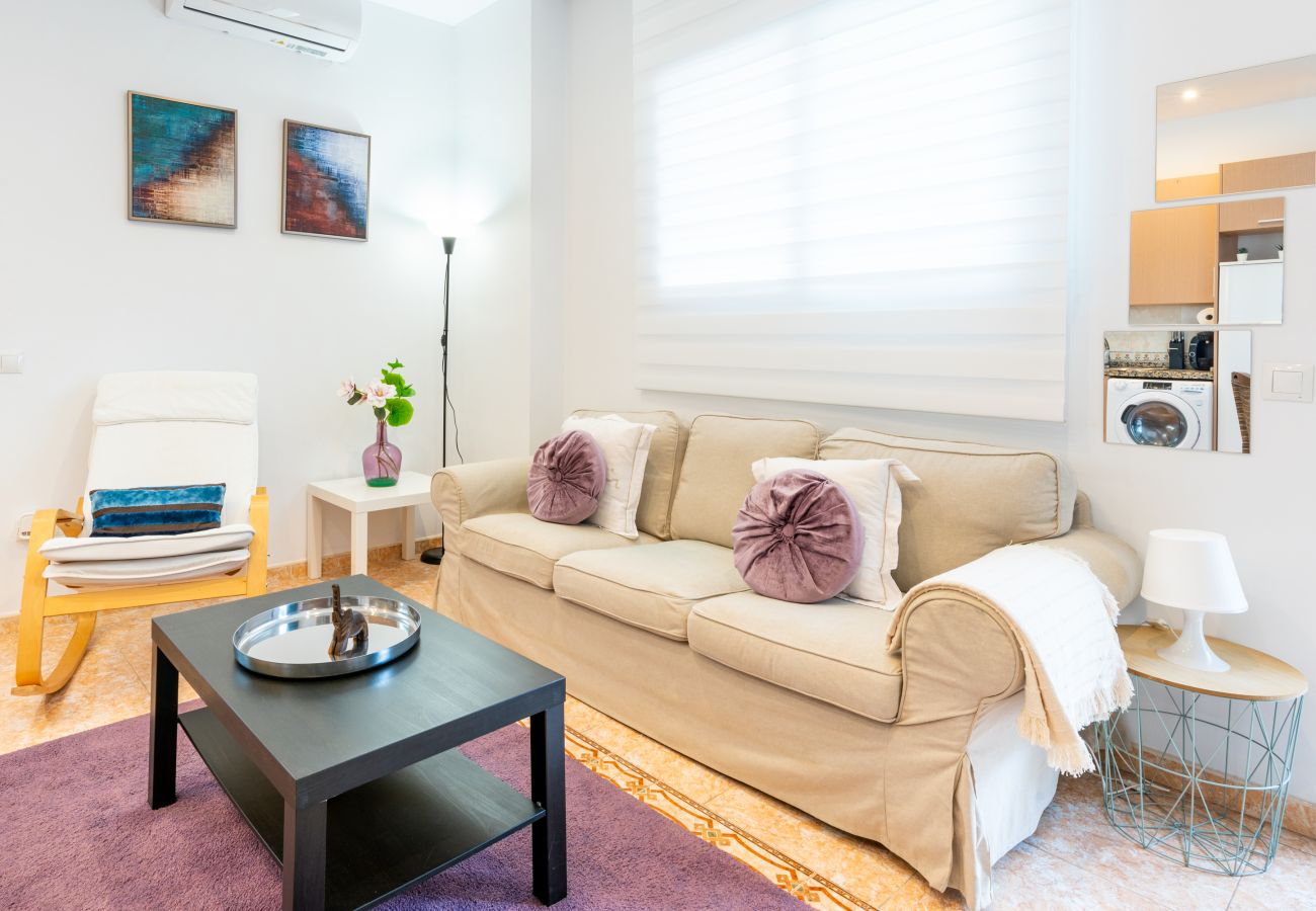 Ferienwohnung in Málaga - WintowinRentals Great Apartment, Amazing Location in Parque Mediterráneo