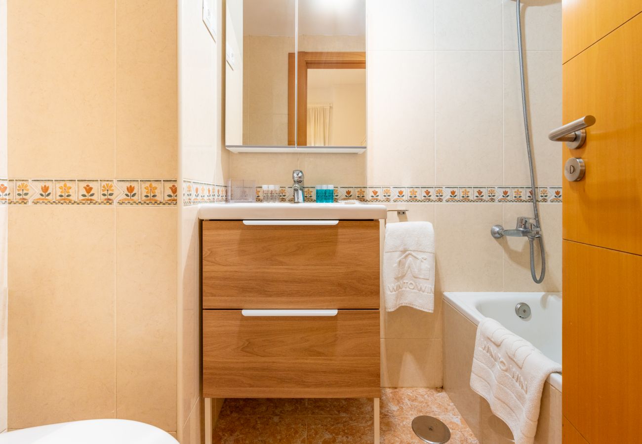 Ferienwohnung in Málaga - WintowinRentals Great Apartment, Amazing Location in Parque Mediterráneo