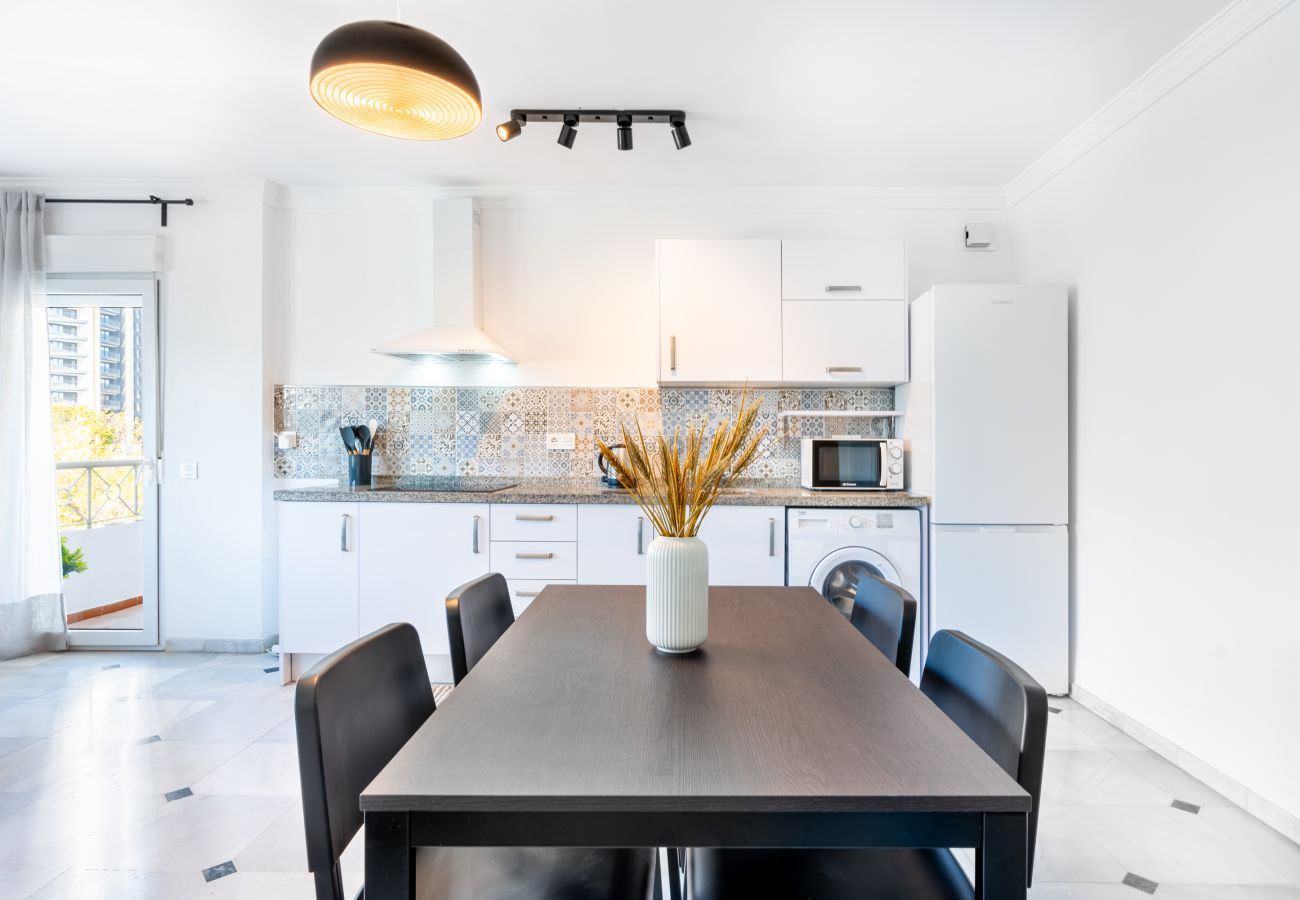 Ferienwohnung in Málaga - Your Home Steps from the Center