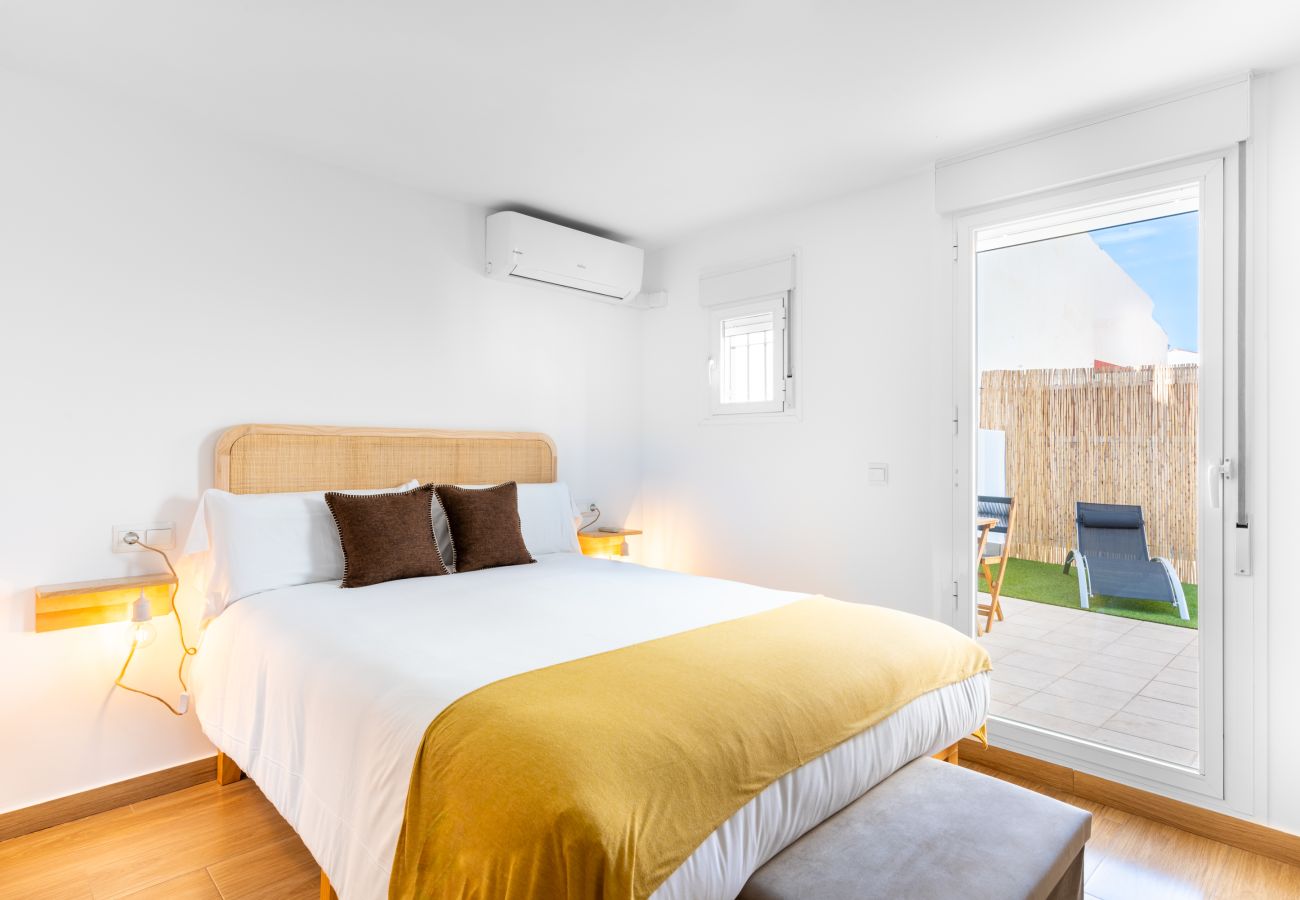 Doppelhaushälfte in Málaga - WintowinRentals Huelin House Terraza Chill out 2