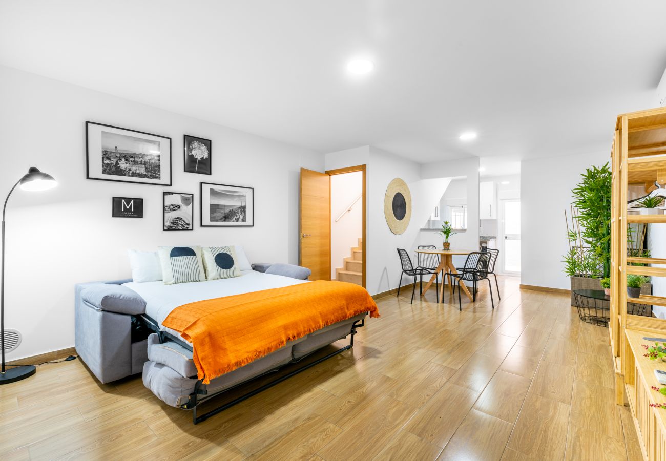 Doppelhaushälfte in Málaga - WintowinRentals Huelin House Terraza Chill out 2