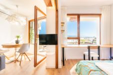 Ferienwohnung in Torremolinos - WintowinRentals Great Location, Views & Relax