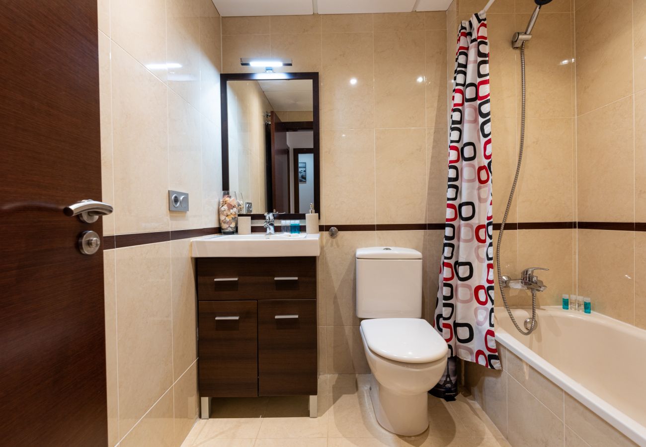 Ferienwohnung in Torre de Benagalbon - WintowinRentals Relax, Playa, Wifi & Parking