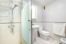 Ferienwohnung in Rincón de la Victoria - WintowinRentals 1st Line Beach, Parking and WIFI