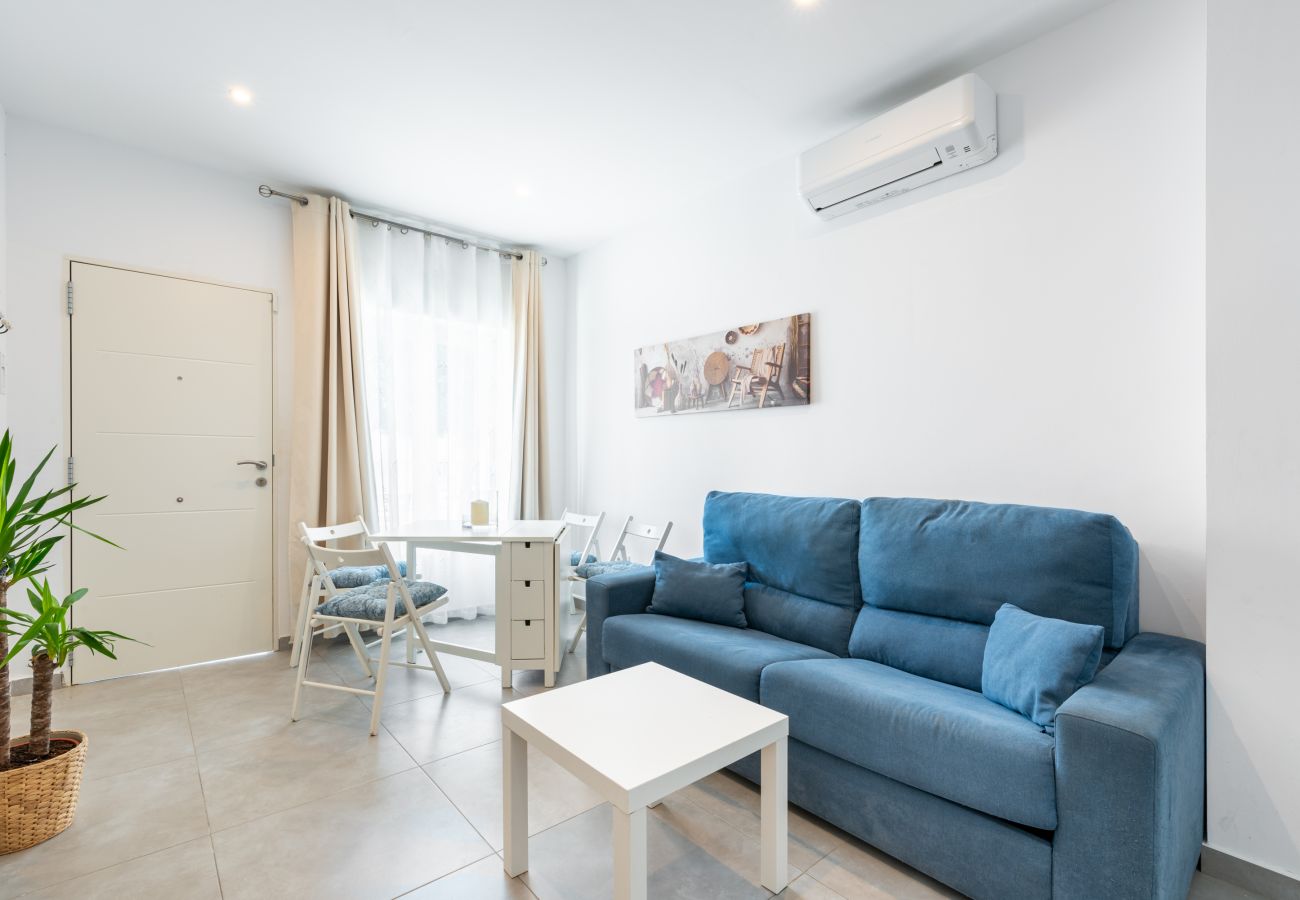 Ferienwohnung in Cala del Moral - WintowinRentals Dream Home on the beachfront