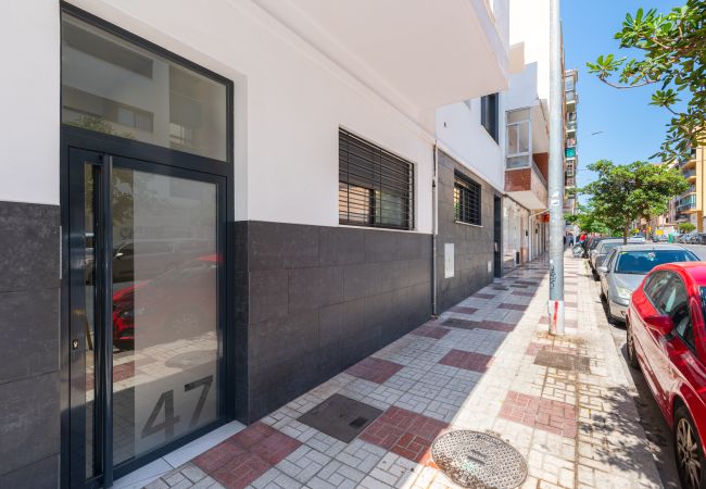 Ferienwohnung in Málaga - WintowinRentals Gemütliche Wohnung in der Nähe des Stadtzentrums Ferienwohnung in Málaga - WintowinRentals Gemütliche Wohnung in der Nähe des Stadtzentrums