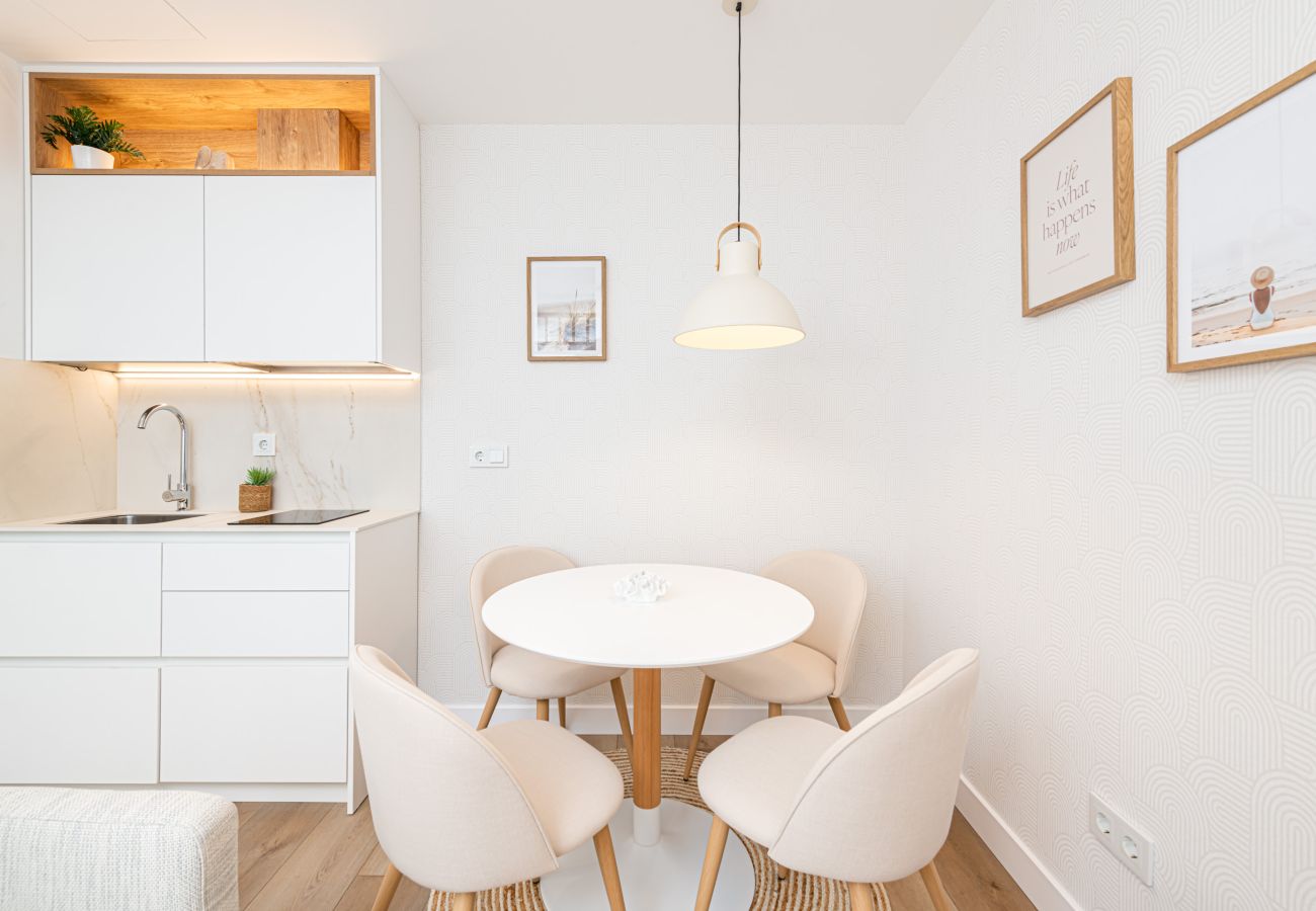 Studio in Málaga - WintowinRentals Goleta Suites 2C