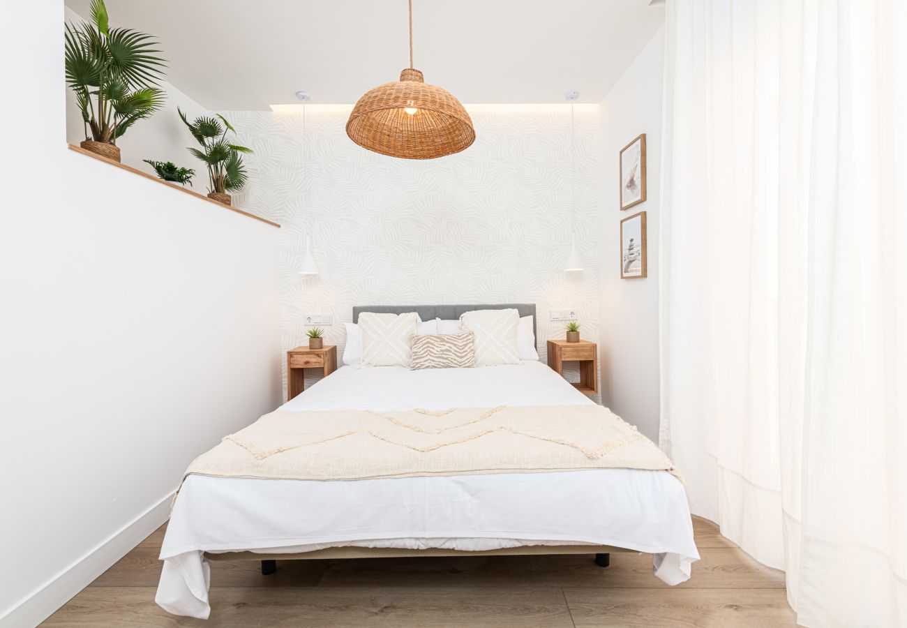 Ferienwohnung in Málaga - HM1B GOLETA SUITES 1B