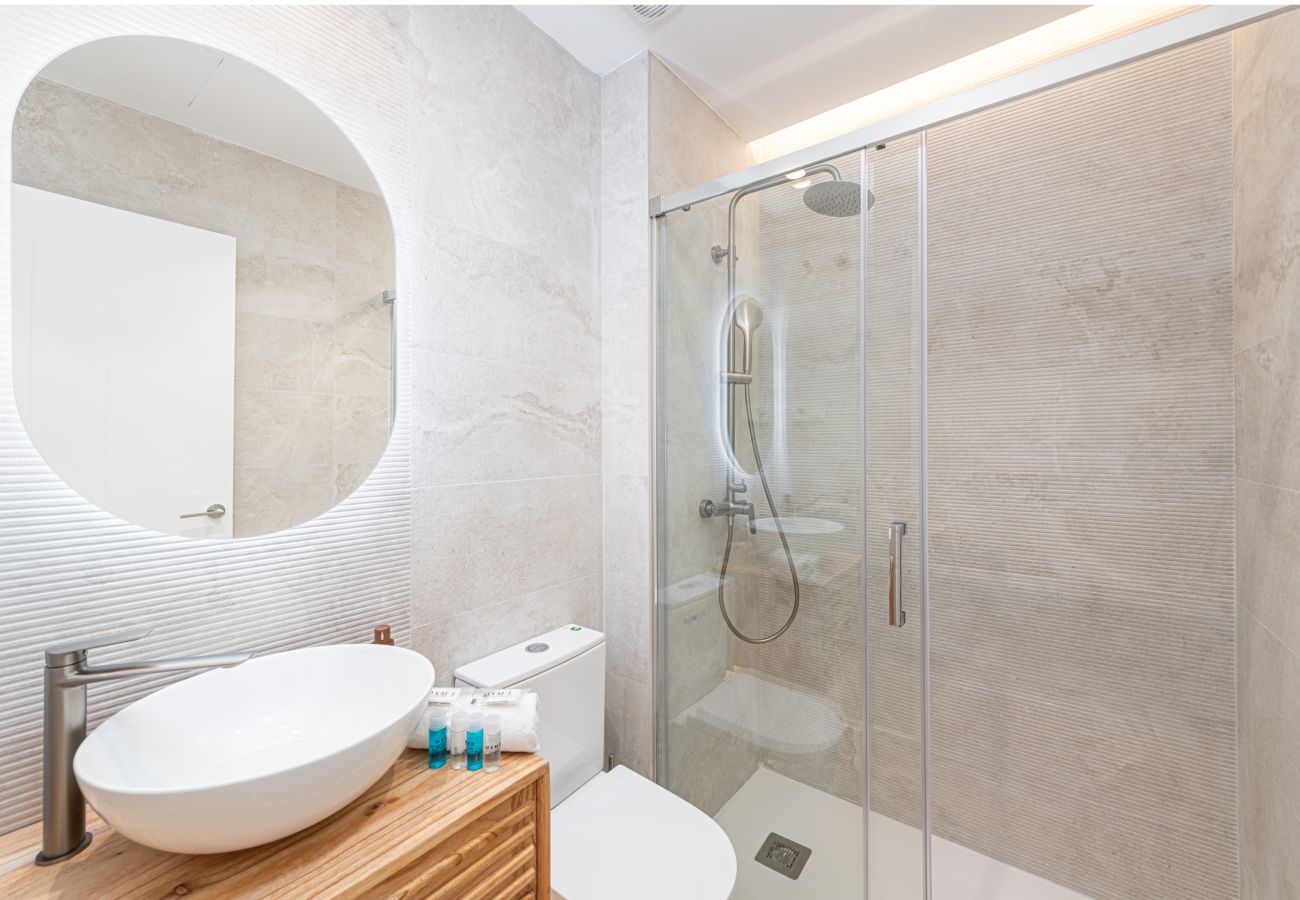 Ferienwohnung in Málaga - HM1B GOLETA SUITES 1B