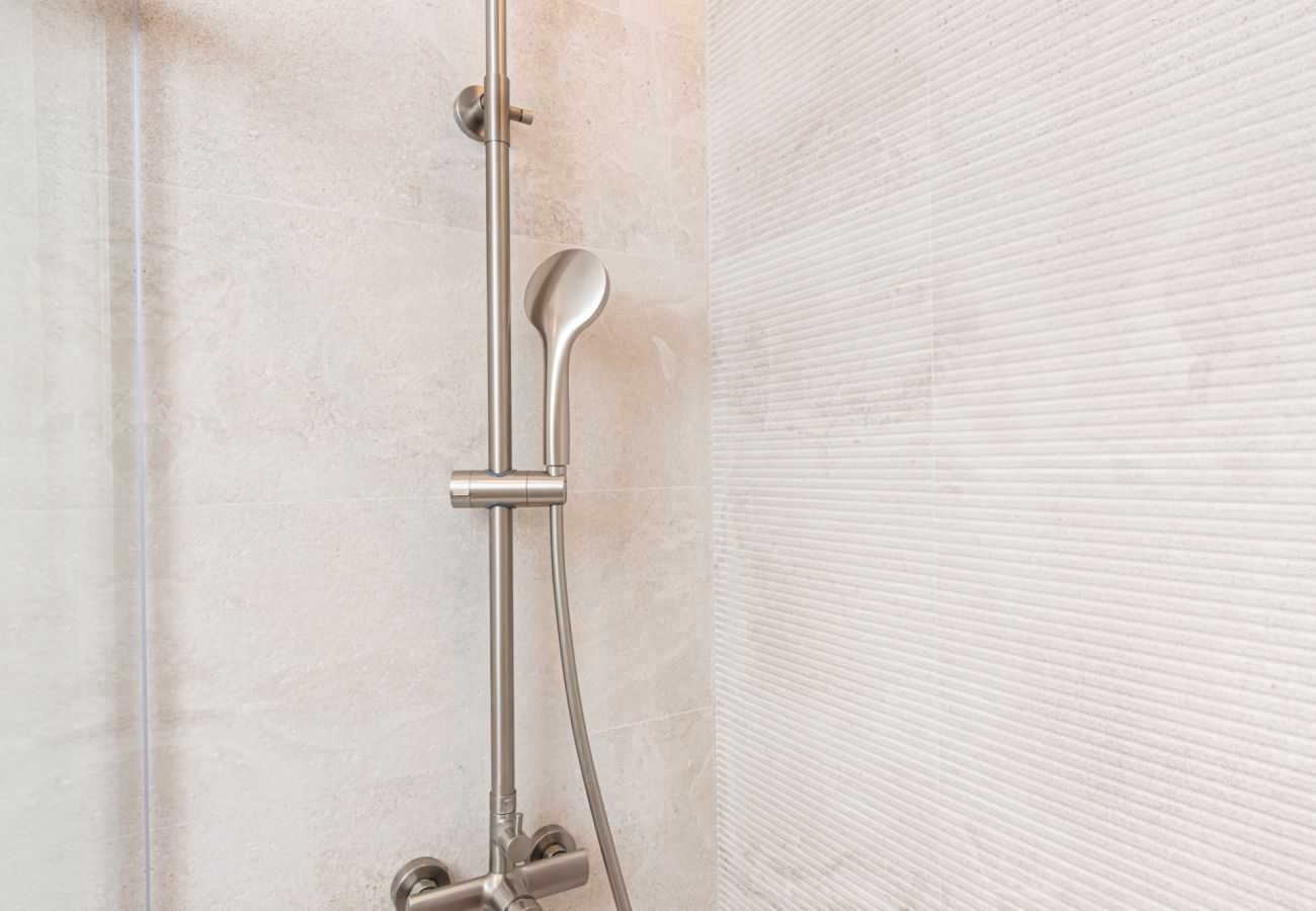 Ferienwohnung in Málaga - HM1B GOLETA SUITES 1B