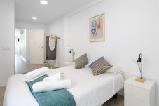 Ferienwohnung in Málaga - WintowinRentals Altamira Suites hohes Stockwerk