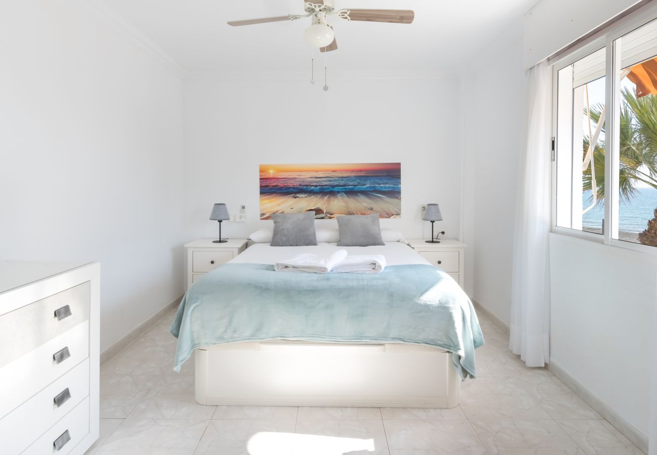 Ferienwohnung in Rincón de la Victoria - WintowinRentals Spectacular Sea Views on the Beachfront