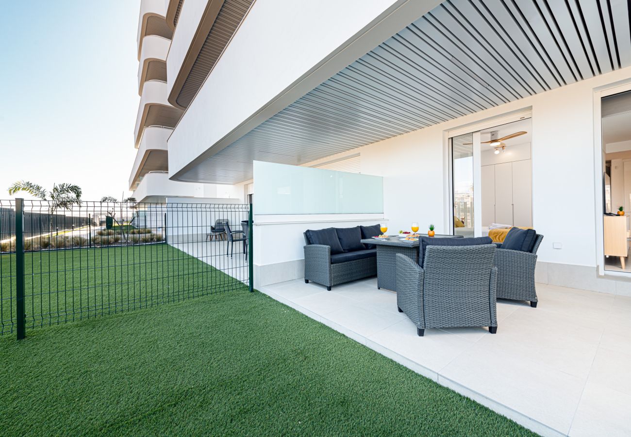Ferienwohnung in Torre del Mar - WintowinRentals Exklusive Wohnung mit Großzügiger Terrasse im Küstenparadies von Torre del Mar