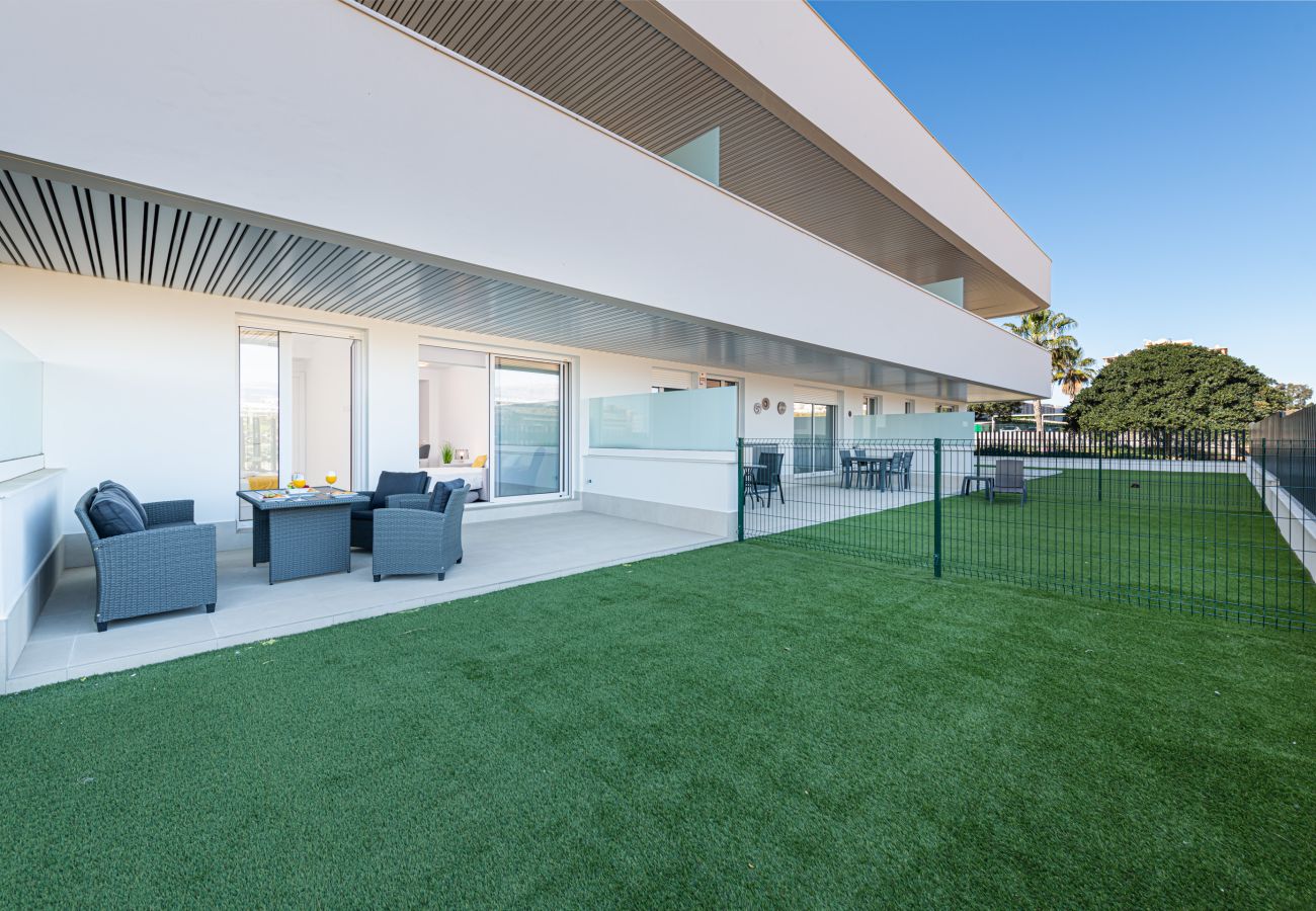 Ferienwohnung in Torre del Mar - WintowinRentals Exklusive Wohnung mit Großzügiger Terrasse im Küstenparadies von Torre del Mar