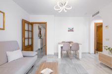 Ferienwohnung in Torre de Benagalbon - WintowinRentals Seaside Apartment in Torre de Benagalbón
