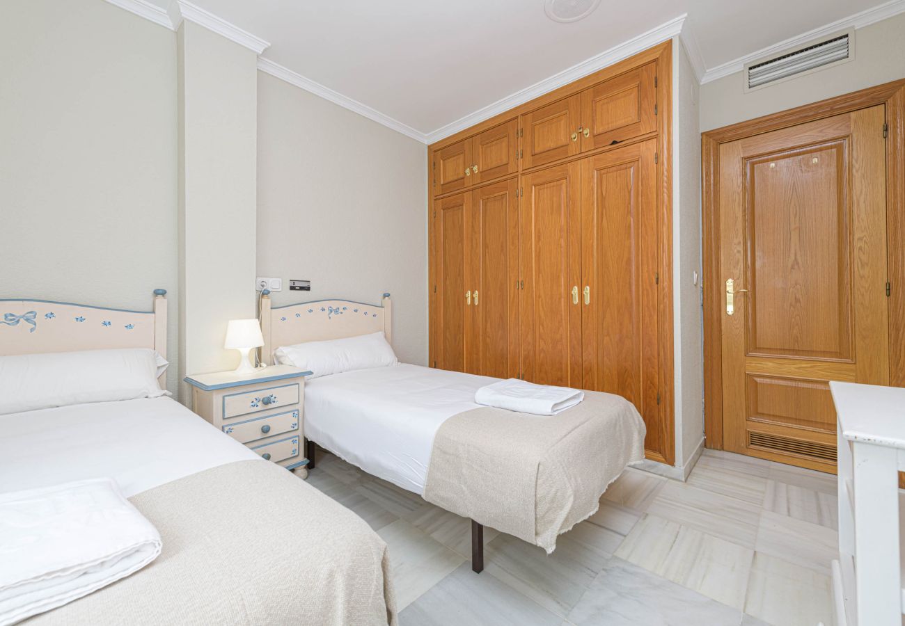 Ferienwohnung in Rincón de la Victoria - WintowinRentals Ferienwohnung direkt am Meer mit spektakulärer Aussicht