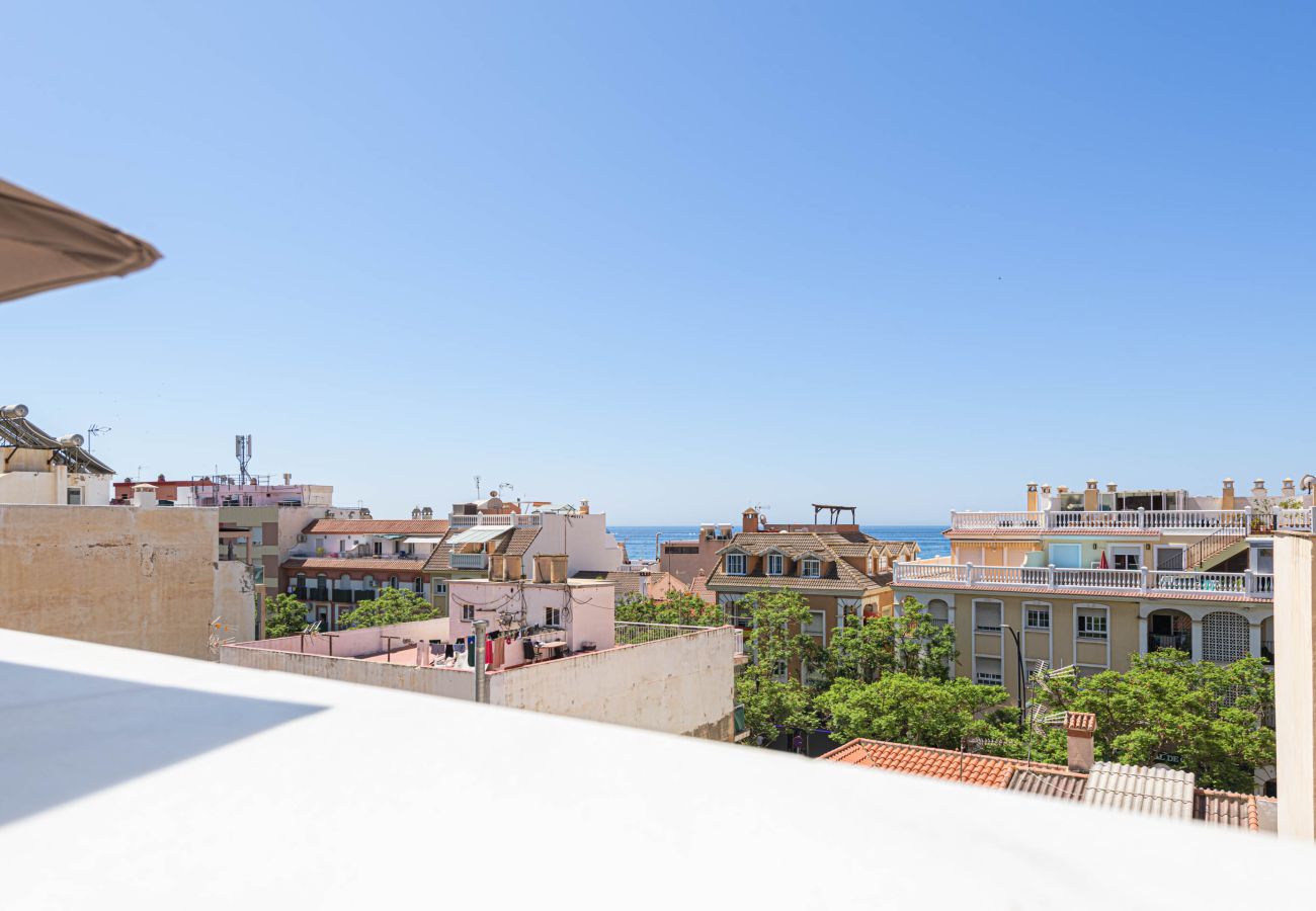 Ferienwohnung in Rincón de la Victoria - WintowinRentals Penthouse mit Privater Terrasse im Zentrum von Rincón de la Victoria