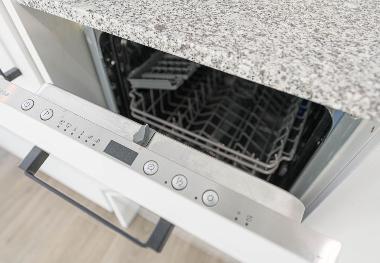 Ferienwohnung in Rincón de la Victoria - WintowinRentals Penthouse mit Privater Terrasse im Zentrum von Rincón de la Victoria