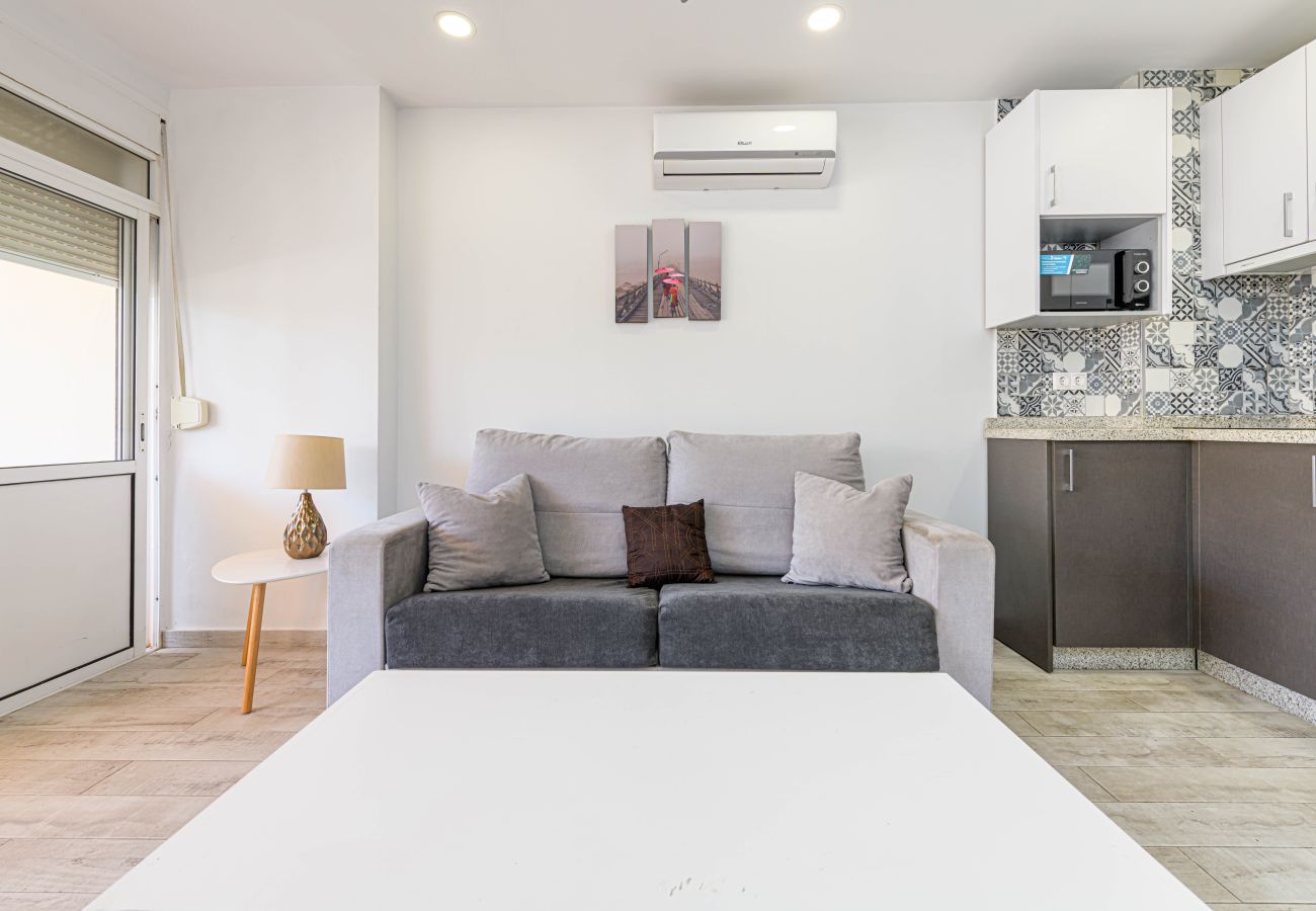 Ferienwohnung in Fuengirola - WintowinRentals Zentrale Ferienwohnung nur 3 Minuten vom Strand in Fuengirola entfernt