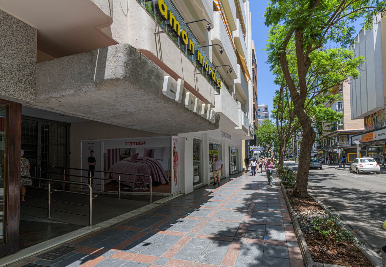 Ferienwohnung in Fuengirola - WintowinRentals Zentrale Ferienwohnung nur 3 Minuten vom Strand in Fuengirola entfernt