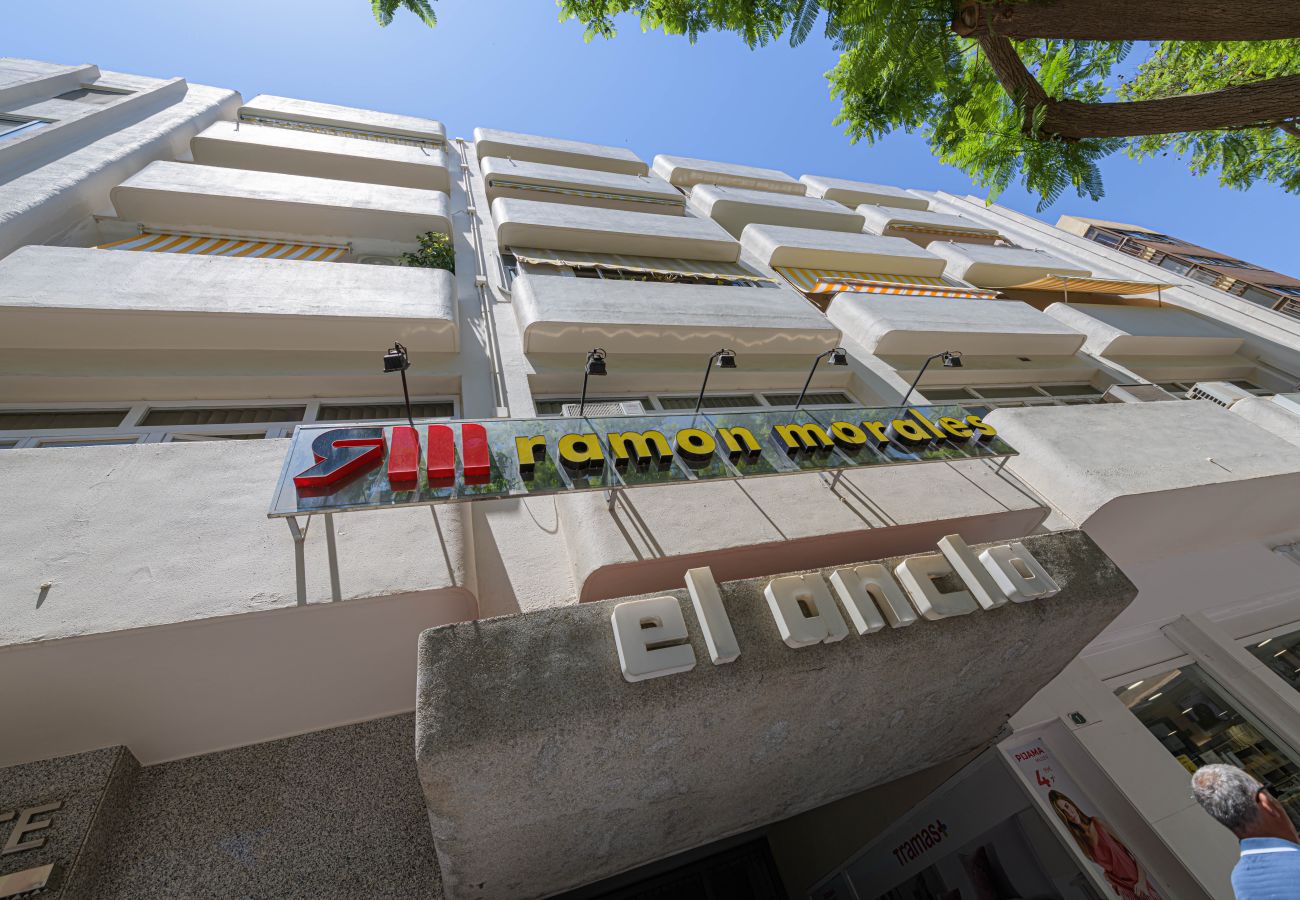 Ferienwohnung in Fuengirola - WintowinRentals Zentrale Ferienwohnung nur 3 Minuten vom Strand in Fuengirola entfernt