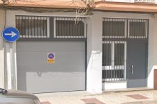 Ferienwohnung in Málaga - WintowinRentals Renoviertes Loft mit Garage neben dem Strand von Huelin