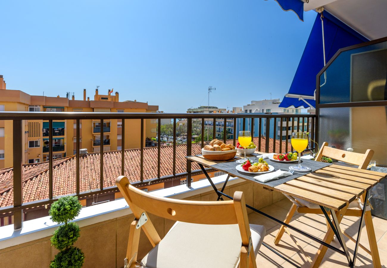 Ferienwohnung in Rincón de la Victoria - WintowinRentals Charmantes Apartment mit Sonnenterrasse in Meeresnähe